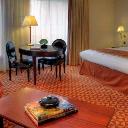 Room Renaissance Paris La Defense Hotel Fotos