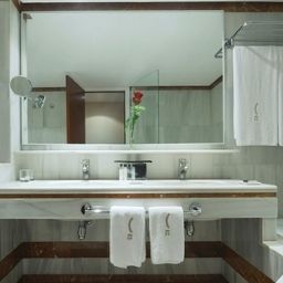 Bathroom Claris Fotos