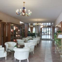 Hall Aurelia Fotos