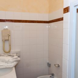 Bathroom Como Fotos