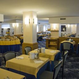 Breakfast room Como Fotos