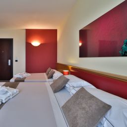  Best Western Farnese Fotos
