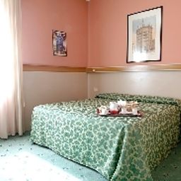 Room Astoria Residence P.I.U. HOTELS srl Fotos