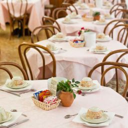Salle du petit-déjeuner Terminus e Plaza Fotos
