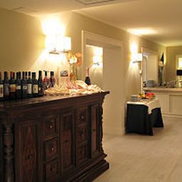 Sala śniadaniowa w restauracji De la Ville Fotos
