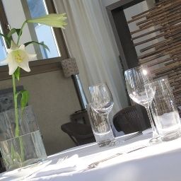 Salle du petit-déjeuner située dans le restaurant Schatzmann Fotos