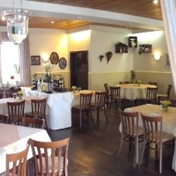 Breakfast room within restaurant Zum Grunewald Fotos