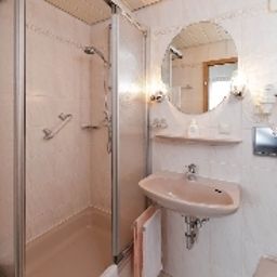 Bathroom Sindersdorfer Hof Fotos