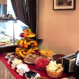 Комната для завтраков Maxima Zarya Fotos