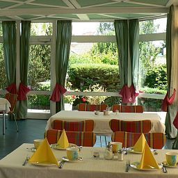 Frühstücksraum Garten Hotel Salzach Garni Fotos
