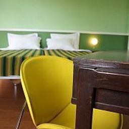 Zimmer Hostel Leiria Fotos