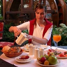 Sala colazione nel ristorante Spanischer Hof Fotos
