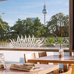 Sala de desayuno en el restaurante ibis Berlin Mitte Fotos