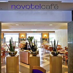 Breakfast room within restaurant Novotel Brescia 2 Fotos