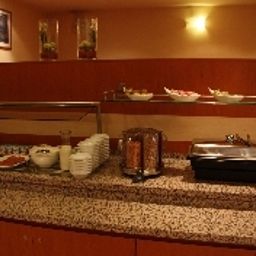 Buffet Citadines Toison D Or Fotos