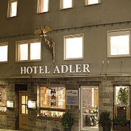 Außenansicht Adler Fotos