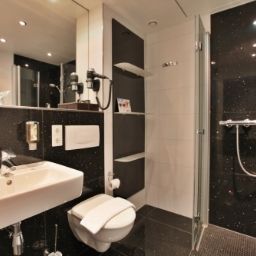 Badezimmer Mauritius Hotel und Therme Fotos