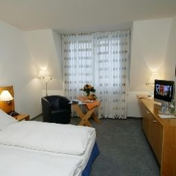 Camera Stadthotel Oranienburg Fotos