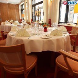 Sala colazione nel ristorante Burg Wegberg Fotos