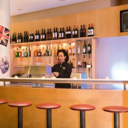 Bar NH Berlin Treptow Fotos
