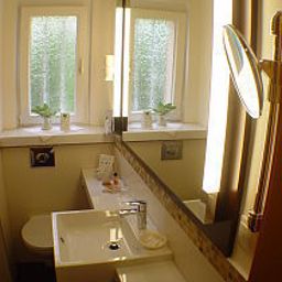 Cuarto de baño Haus Berlin Garni Fotos