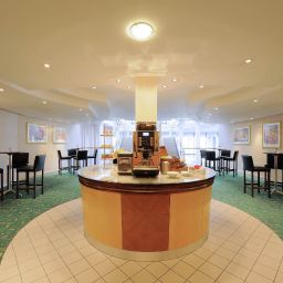 Interior view Radisson Blu Hotel Manchester Airport Fotos