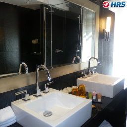 Номер Mon Hotel Fotos