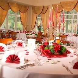 Bankettsaal Waldhotel Roggosen Fotos