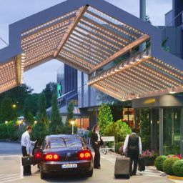 Leonardo Hotel Hannover Airport Лангенхаген 