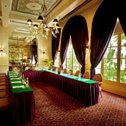 Conference room Raffles Hotel Le Royal Fotos