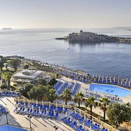 Pool Corinthia Hotel St George's Bay Fotos