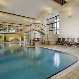 Pool Corinthia Hotel St George's Bay Fotos