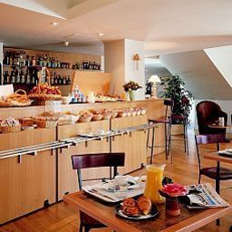 Buffet Stars Paris Arcueil Fotos