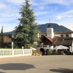  Schloss-Hotel Fotos
