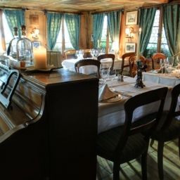 Schloss-Hotel Fotos