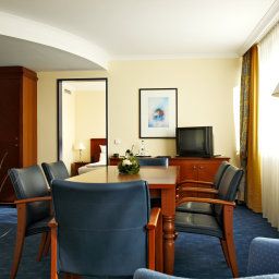 Suite RAMADA Fotos
