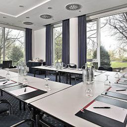 Conference room RAMADA Fotos