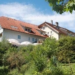 Exterior view Zur Rose Gasthof Fotos