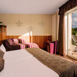 Room with terrace Zum Kurfürsten Vital und Wellness Fotos