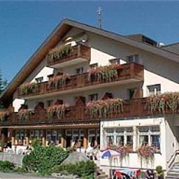 Exterior view Sonne Fotos