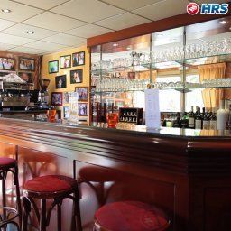 Bar Thomas Fotos