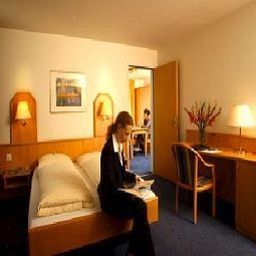 Room Swisshotel Zug Fotos