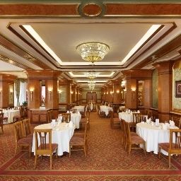 Breakfast room within restaurant Park International Fotos
