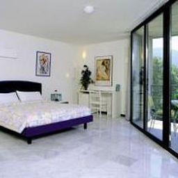 Chambre avec terrasse Nessi Fotos