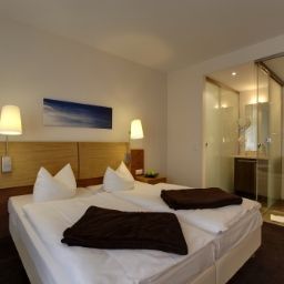  Strandhotel Binz Fotos