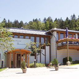 Außenansicht Sporthotel Sonnenhof Fotos