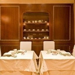 Sala colazione River Palace Hotel Fotos