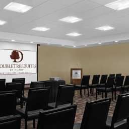 Salle de séminaires DoubleTree Suites by Hilton New York City  Times Square Fotos