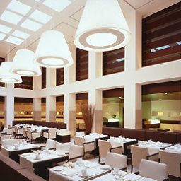 Sala colazione nel ristorante Sofitel Berlin Gendarmenmarkt Fotos