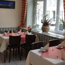 Breakfast room CVJM am Dom Fotos